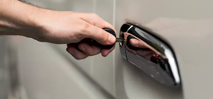 Why Choose Our Auto Locksmith Team in Decatur, IL?
